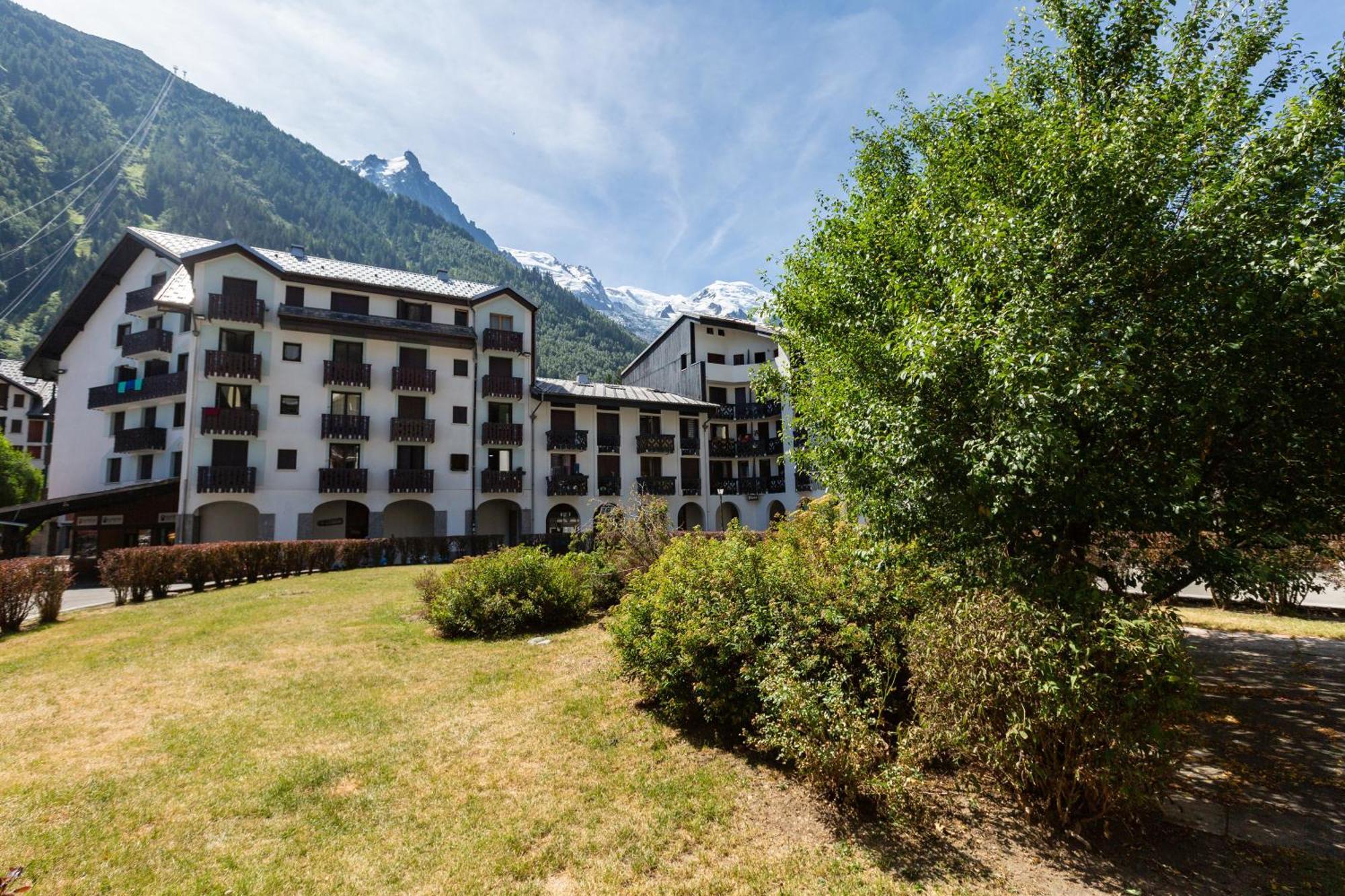 Les Marmottes En Chaussettes - Happy * Chamonix